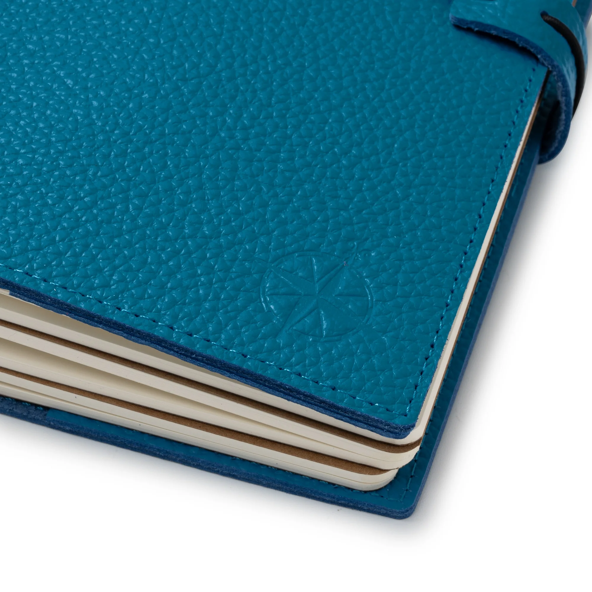 A5 Refillable Travelers Notebook with Pockets (Blue) — 6" x 8.7" / 15cm x 22cm - Image 4