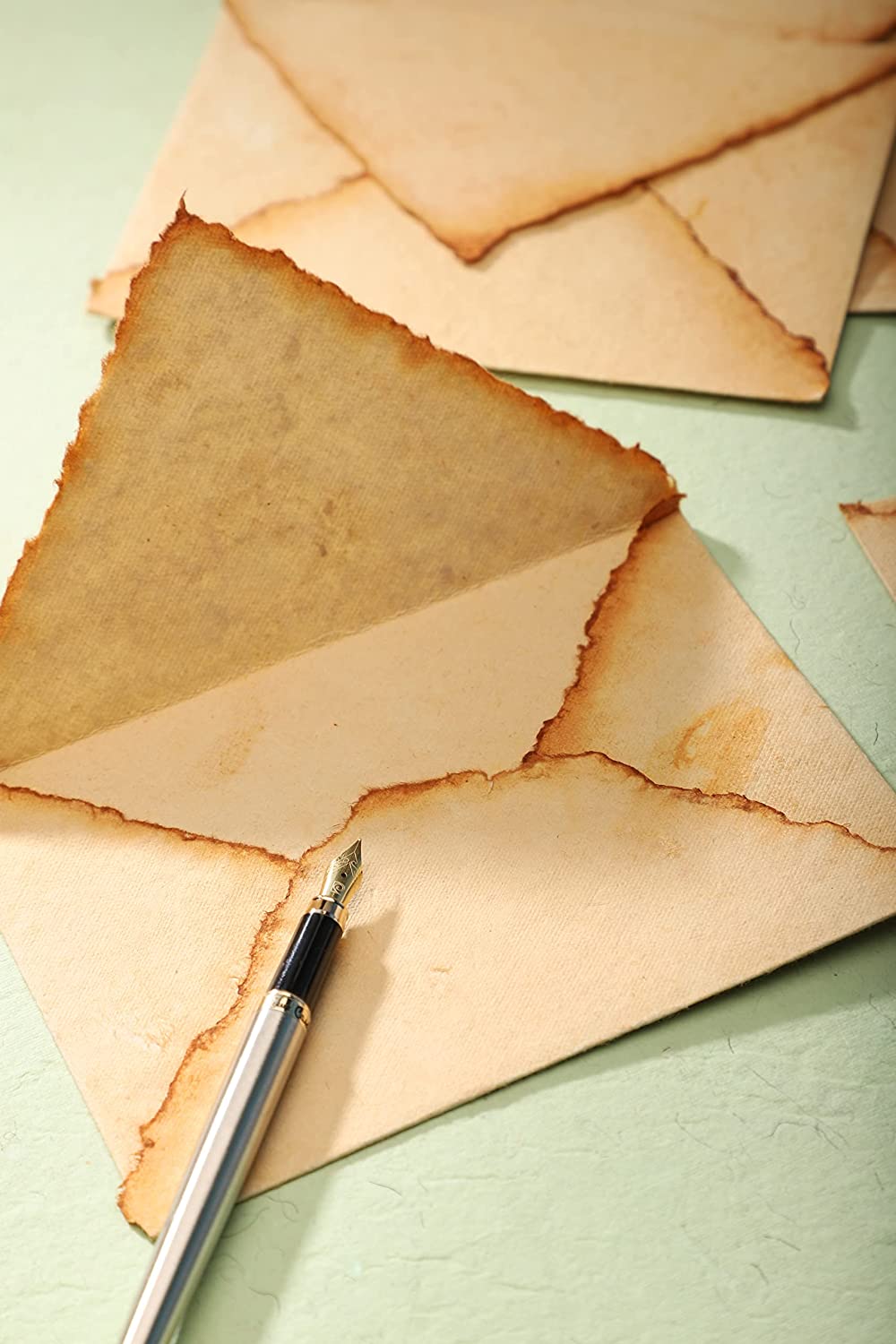 Handmade Vintage Deckle Edge Envelopes - 150 GSM - 3 Sizes - 25 Pack - Image 5