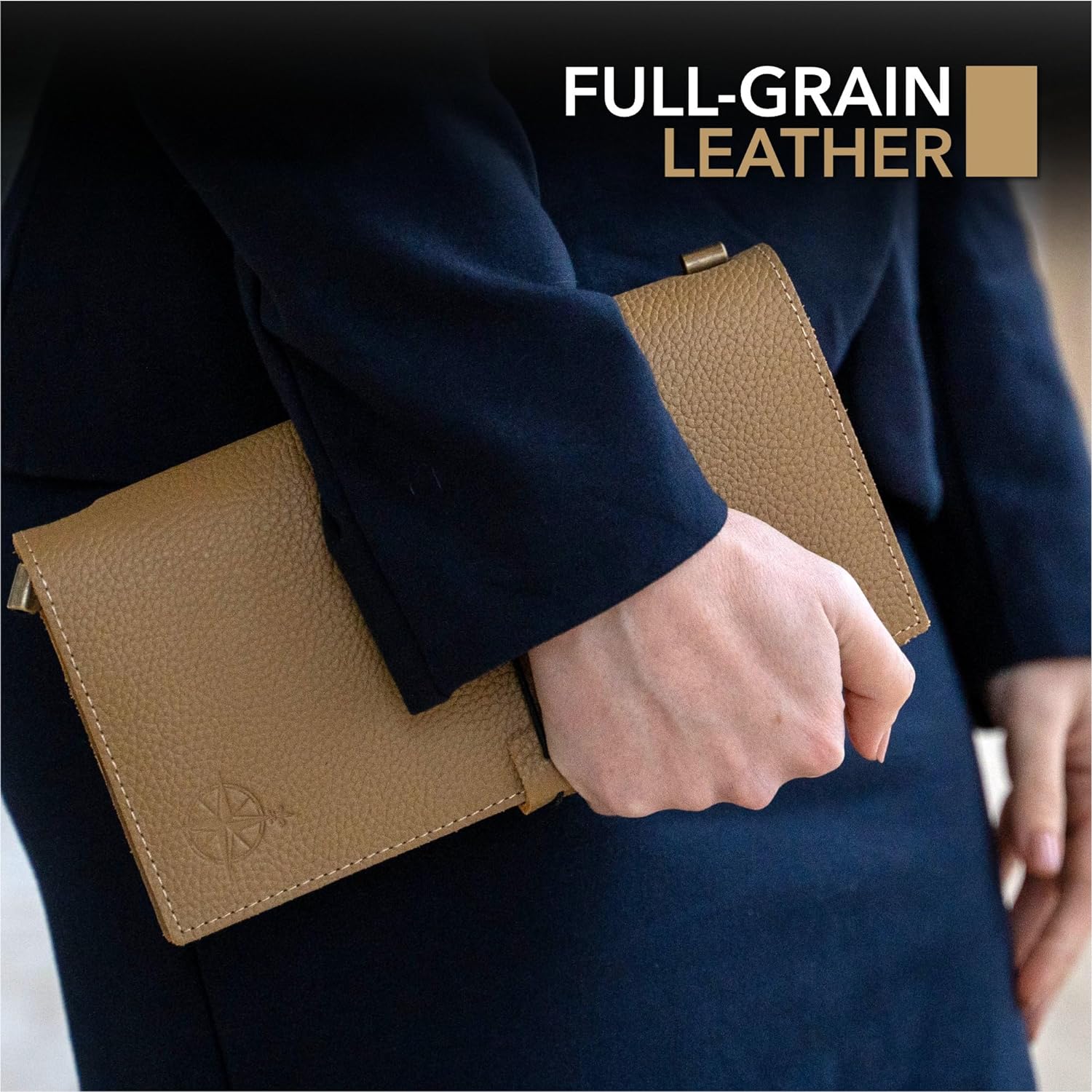 Standard / Regular Size Refillable Textured Leather Travelers Notebook with Pockets and Blank Inserts - 8.5x4.5"/ 22x11.5cm - Image 4